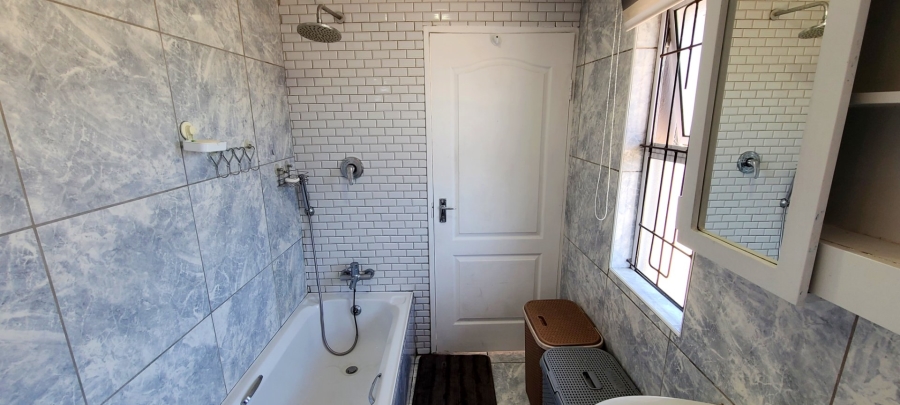 2 Bedroom Property for Sale in Tuscany Glen Western Cape